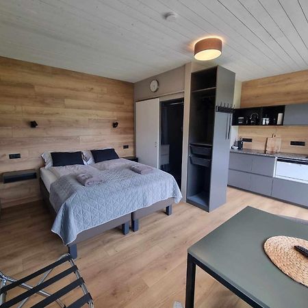 New And Well Furnished Studio Apartment For Two 30 Km From Kirkjubaejarklaustur Perfect Place To Stay At Right Between Black Beach And Joekulsarlon Екстер'єр фото